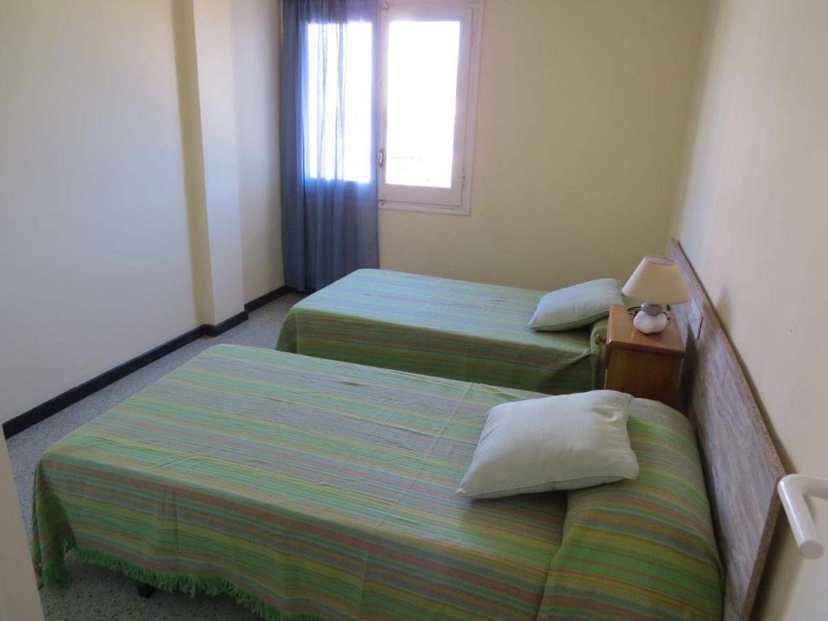 Rhodes Apartamento Roses Exterior foto